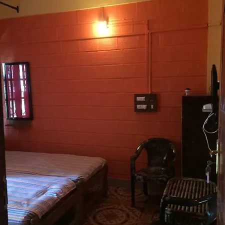 Nimmu Guest House & Restaurant Gokarna Gokarna  Exterior photo